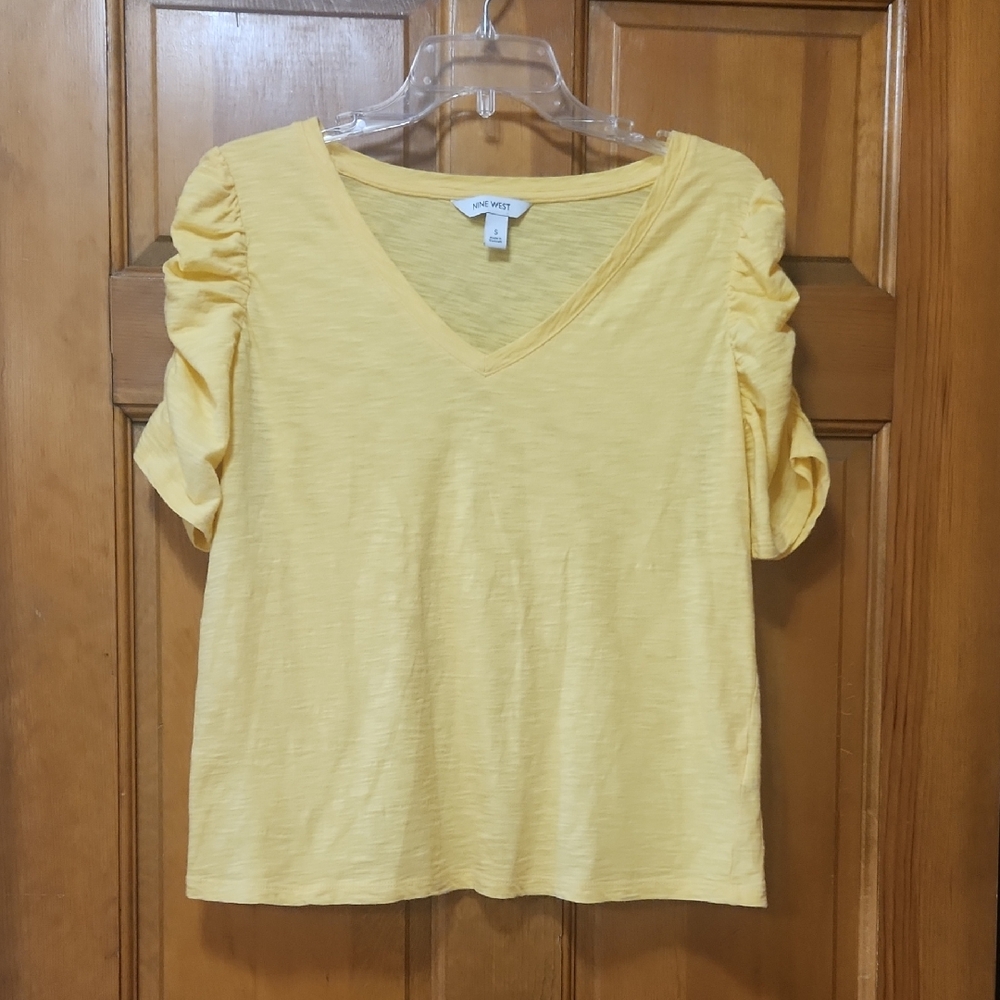 Nine West Yellow Rouched Sleeve Top/Shirt, Women's Size Small, GUC